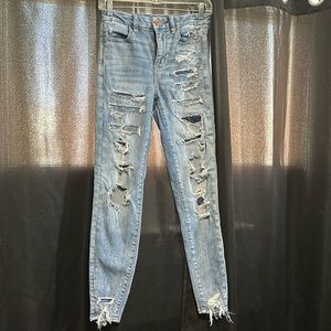 American Eagle Curvy Hi-Rise Jegging Distressed Size 2